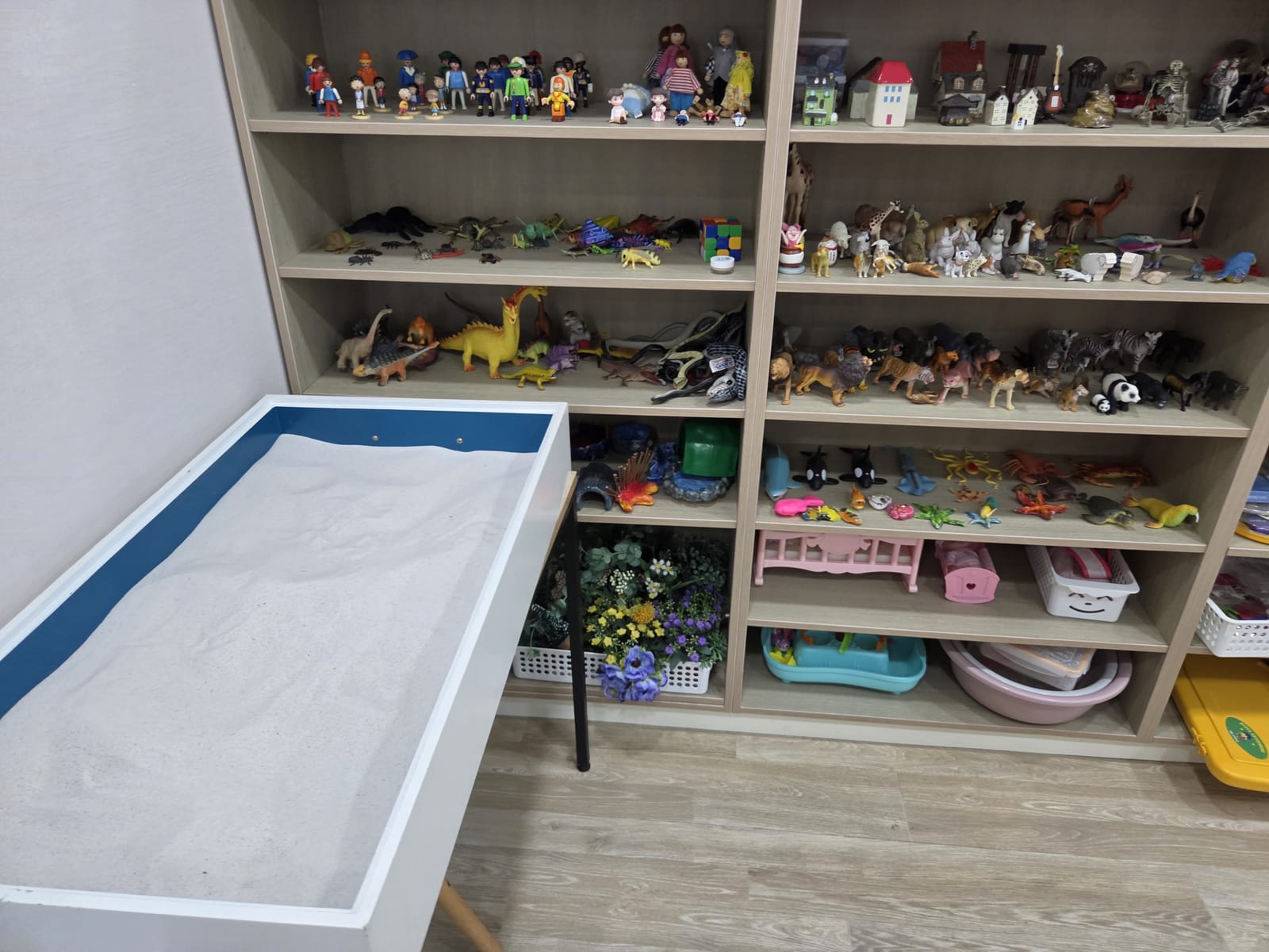 주변에 말 못하는 고민, 말하지 못한 마음에도 도움의 통로는 있다 관련 이미지